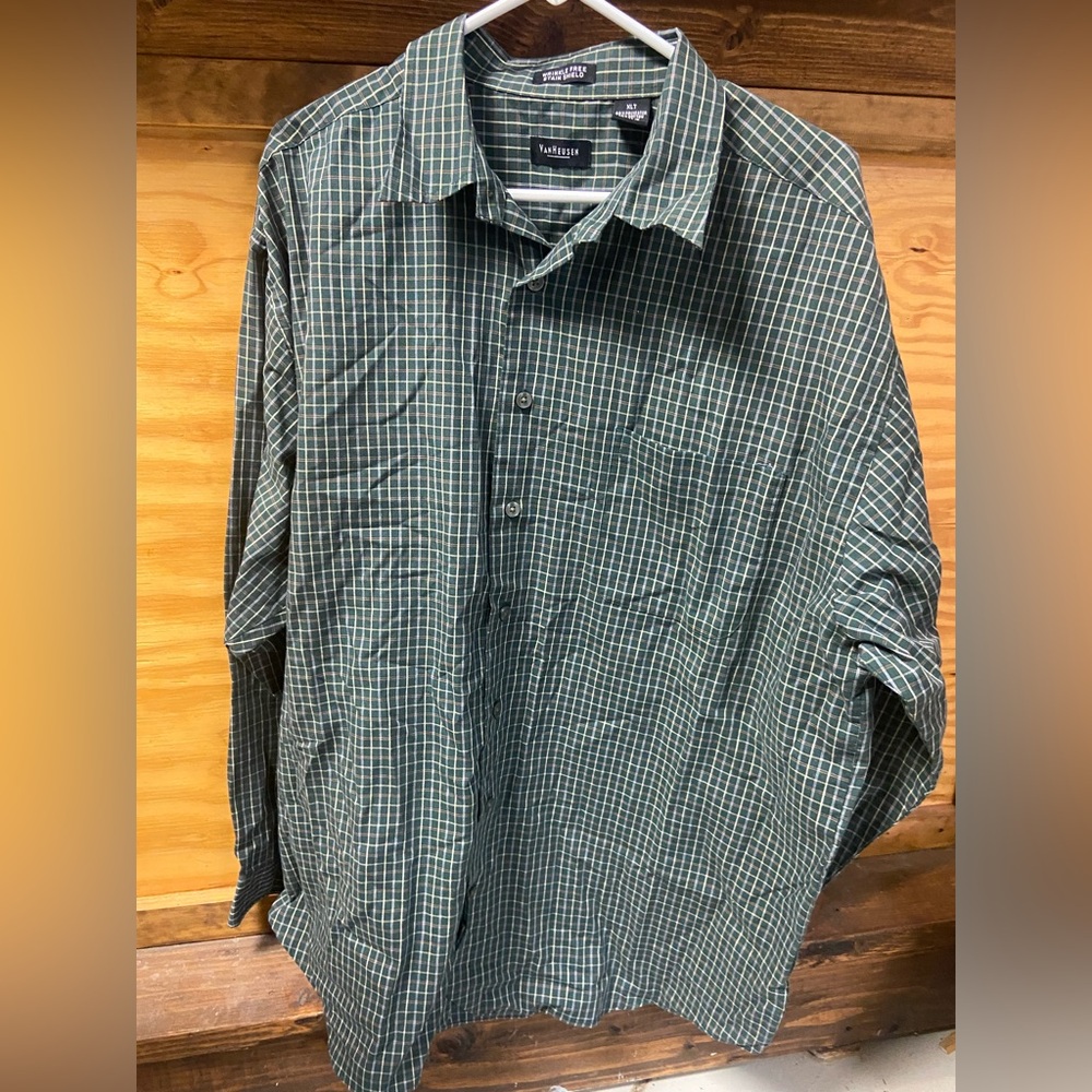 Van Heusen Dark Green Plaid Men's Shirt